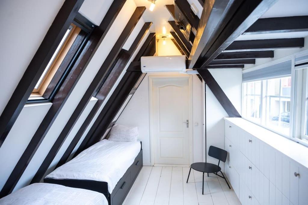 Fisherman'S Cottage - Surf Retreat Wijk aan Zee Exterior foto